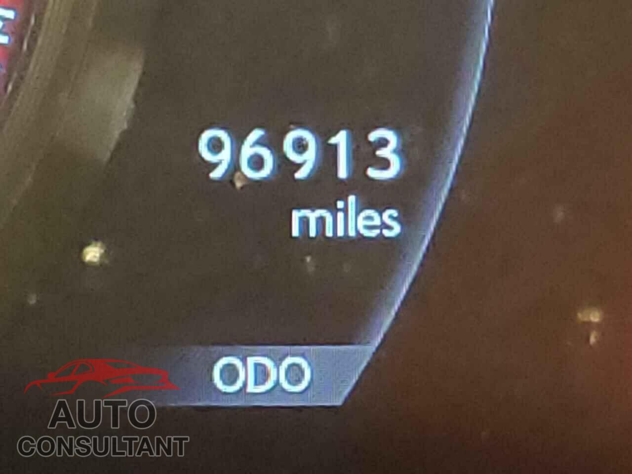 LEXUS IS 2014 - JTHCE1D22E5001756