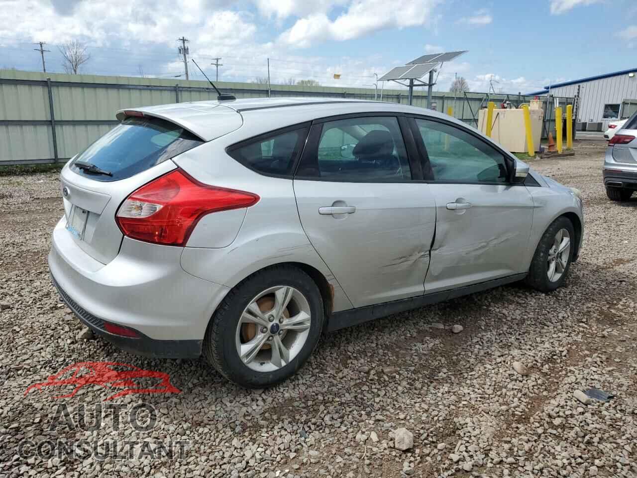 FORD FOCUS 2014 - 1FADP3K23EL379262