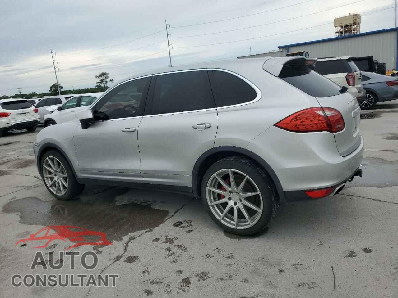 PORSCHE CAYENNE 2011 - WP1AA2A2XBLA09320