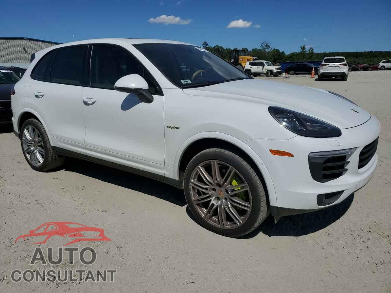 PORSCHE CAYENNE 2017 - WP1AE2A29HLA72891