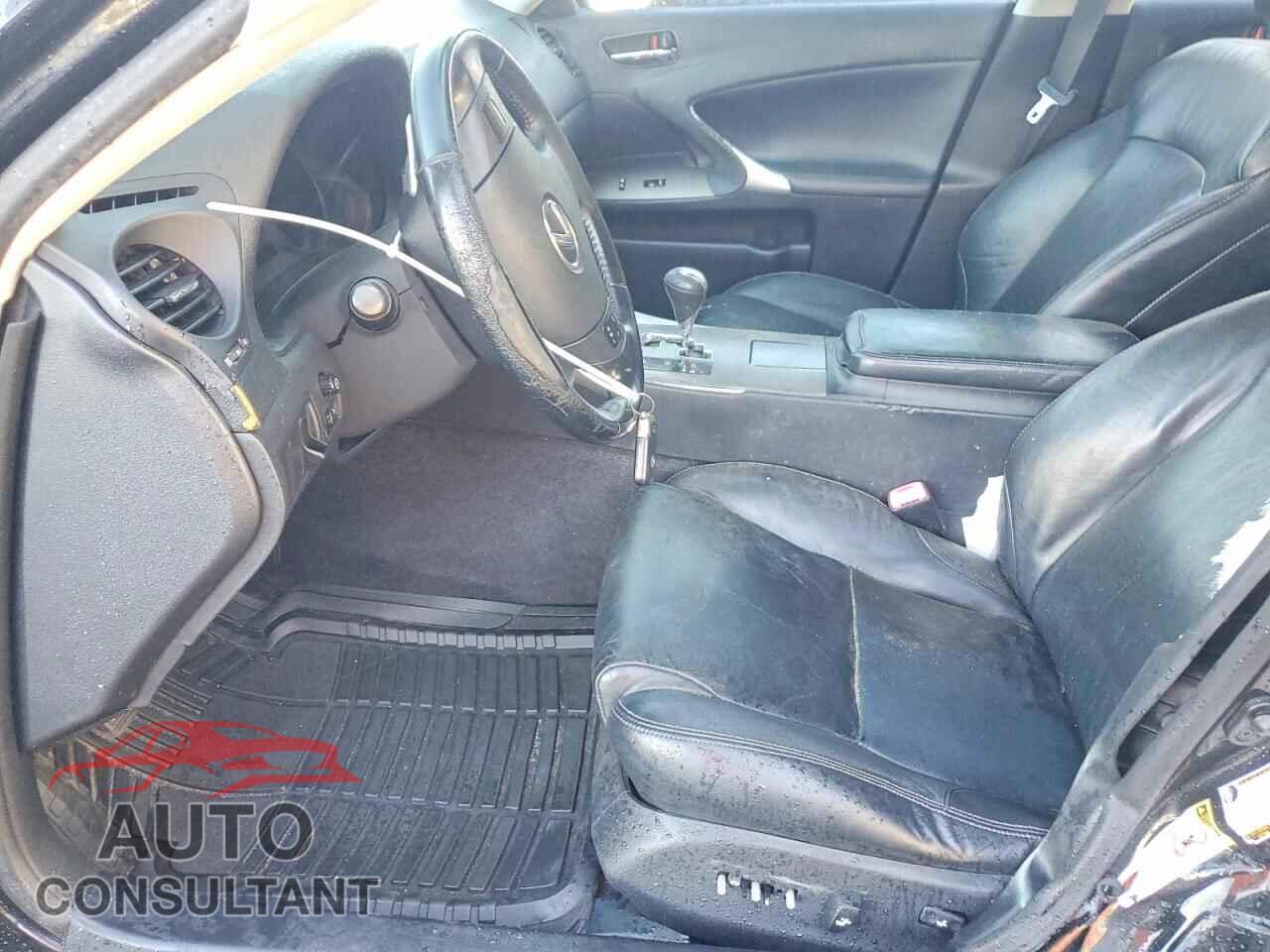 LEXUS IS 2009 - JTHBK262895104659