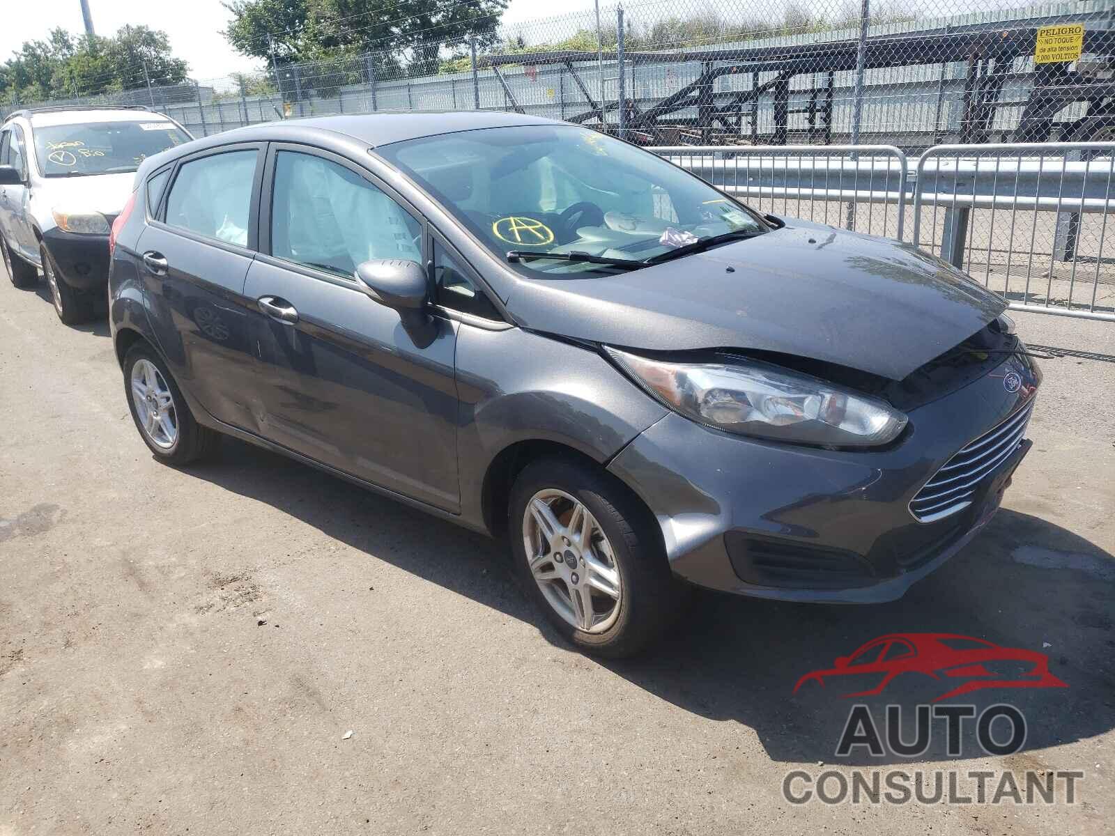 FORD FIESTA 2018 - 3FADP4EJ0JM107821
