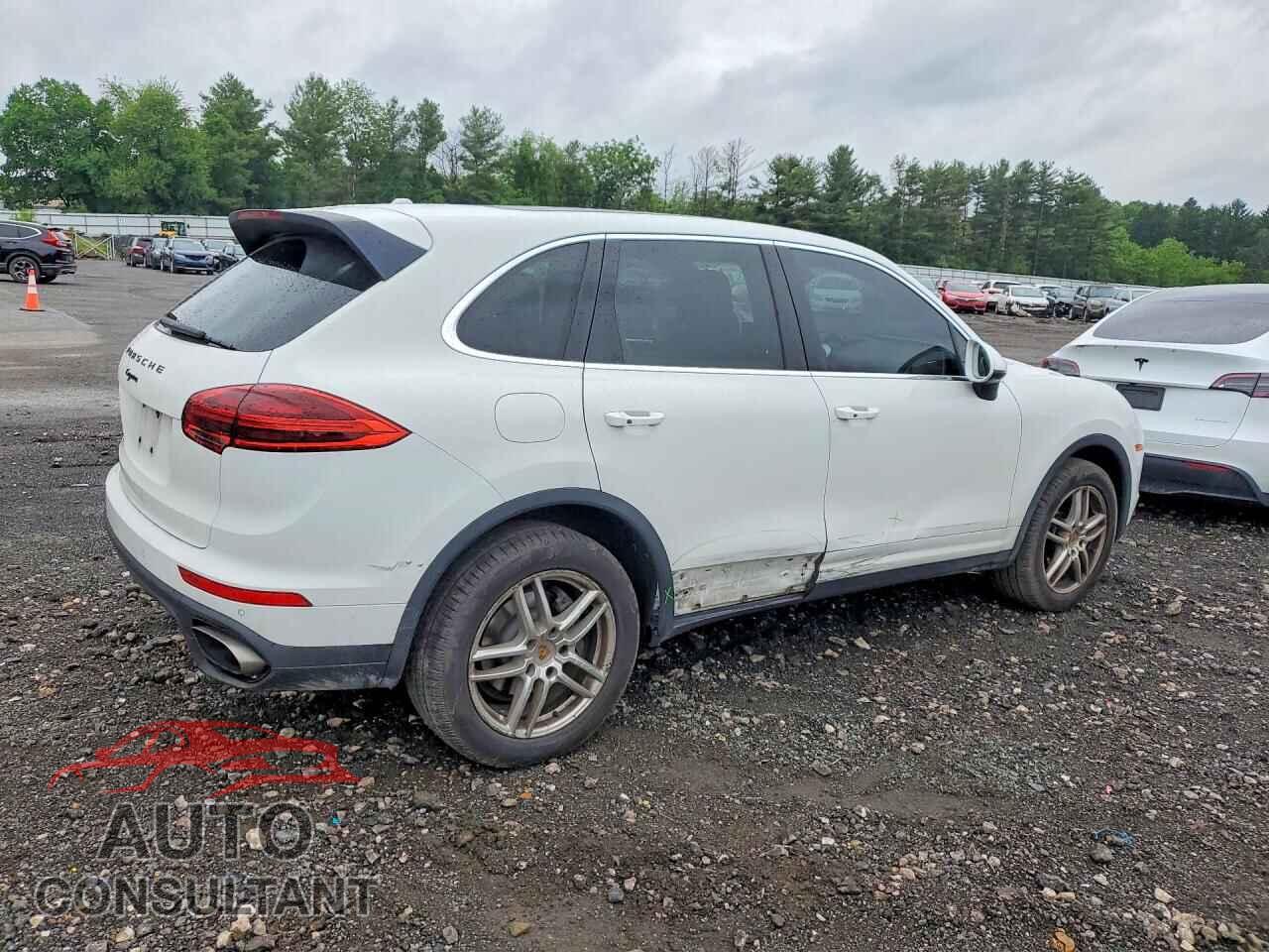 PORSCHE CAYENNE 2016 - WP1AA2A2XGKA37972