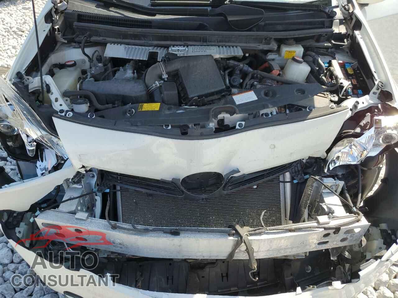 TOYOTA PRIUS 2015 - JTDKN3DU6F0454013