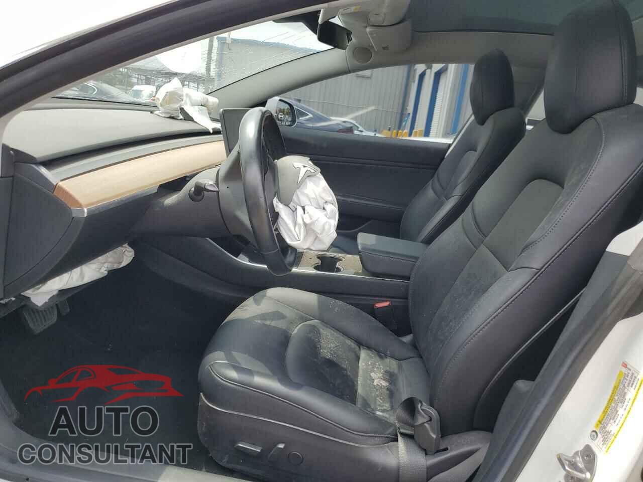 TESLA MODEL 3 2018 - 5YJ3E1EA2JF010635