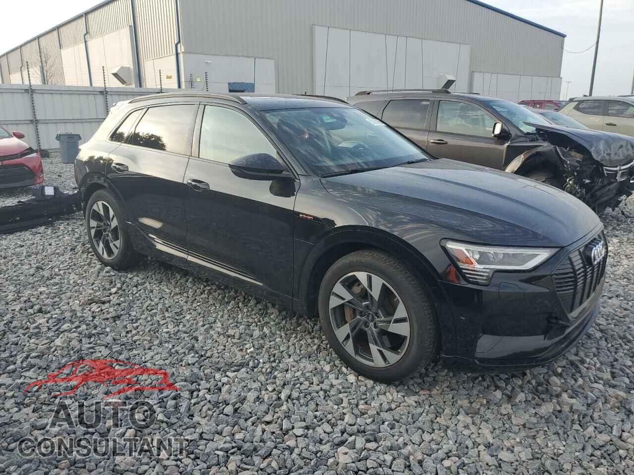 AUDI E-TRON 2023 - WA1AAAGE3PB025279