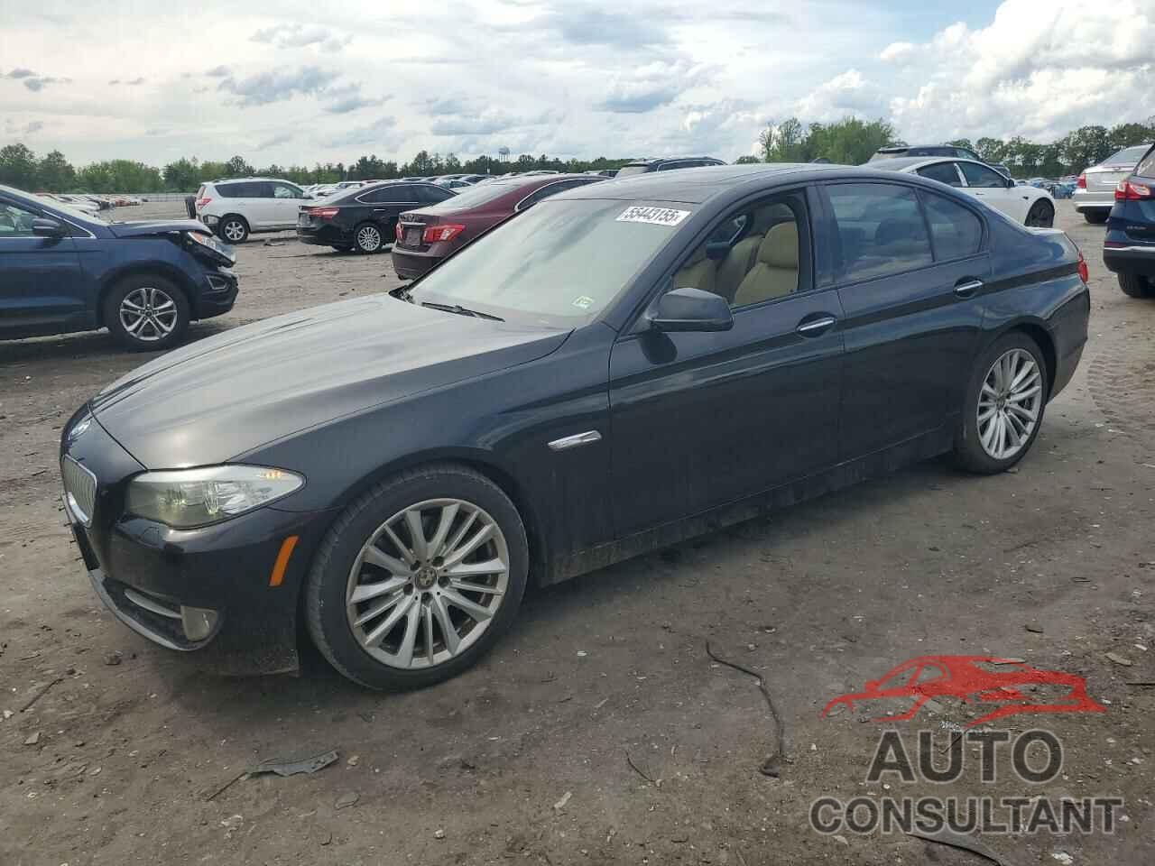 BMW 5 SERIES 2011 - WBAFR9C56BC617736