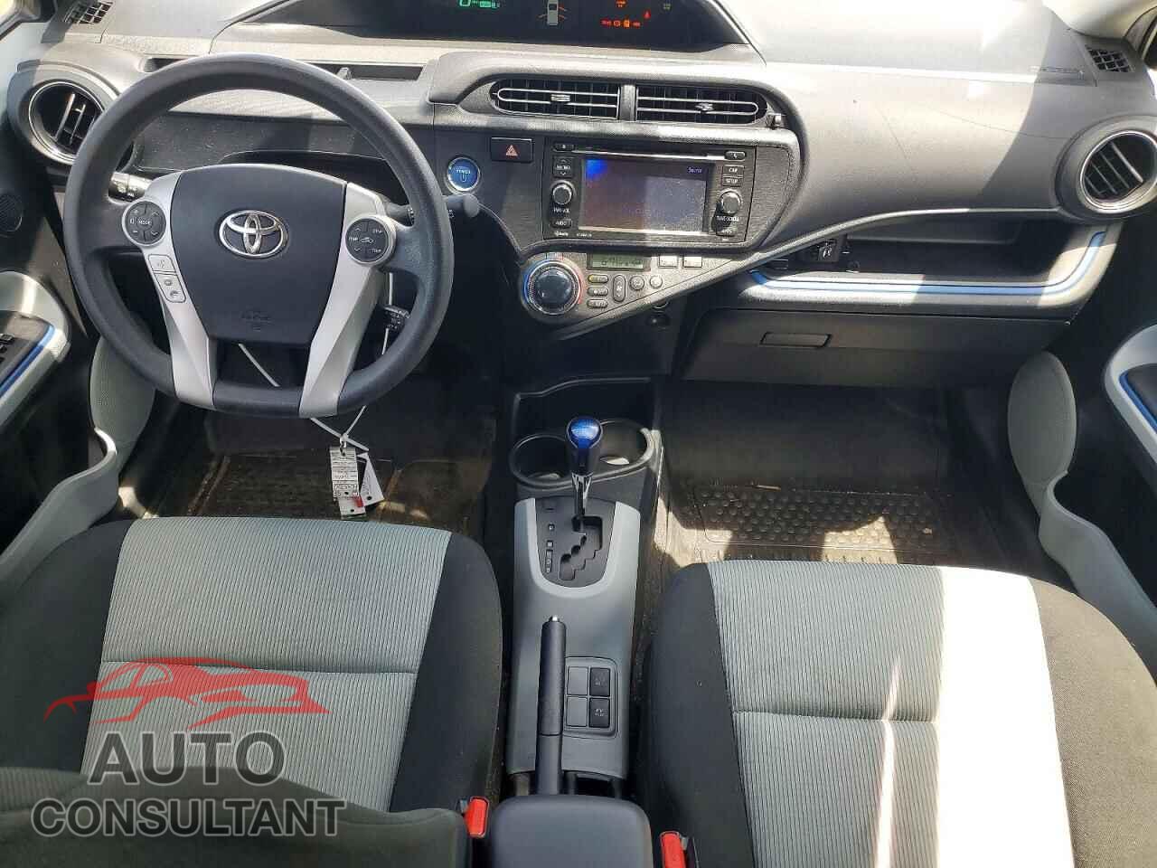 TOYOTA PRIUS 2013 - JTDKDTB32D1045706