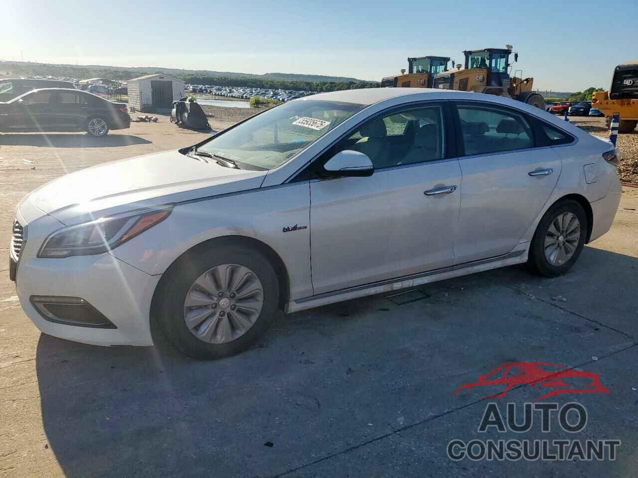 HYUNDAI SONATA 2016 - KMHE24L17GA022055