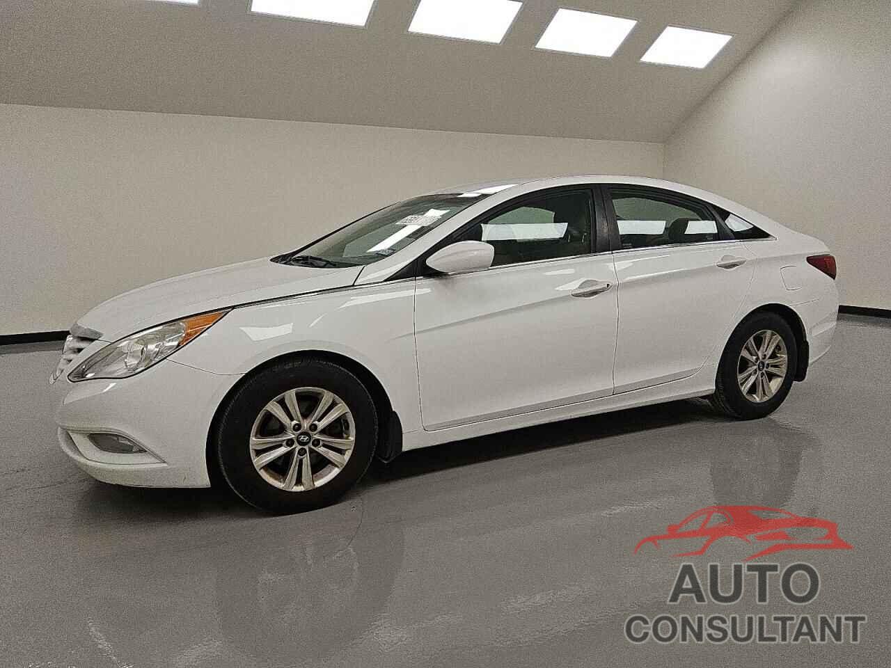 HYUNDAI SONATA 2013 - 5NPEB4AC5DH712044