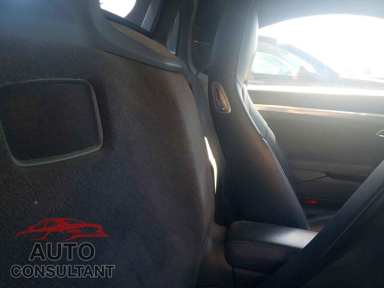 PORSCHE BOXSTER 2017 - WP0CA2A86HS221354