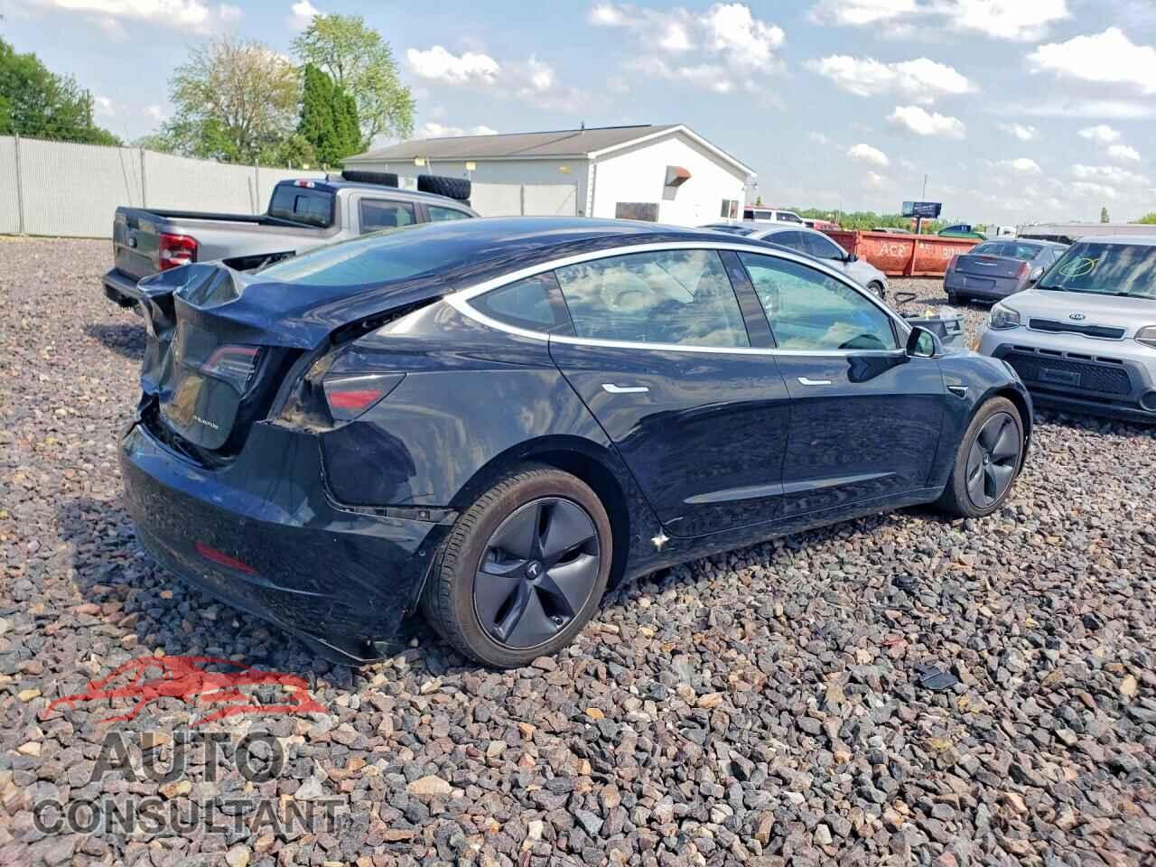TESLA MODEL 3 2018 - 5YJ3E1EB9JF127671