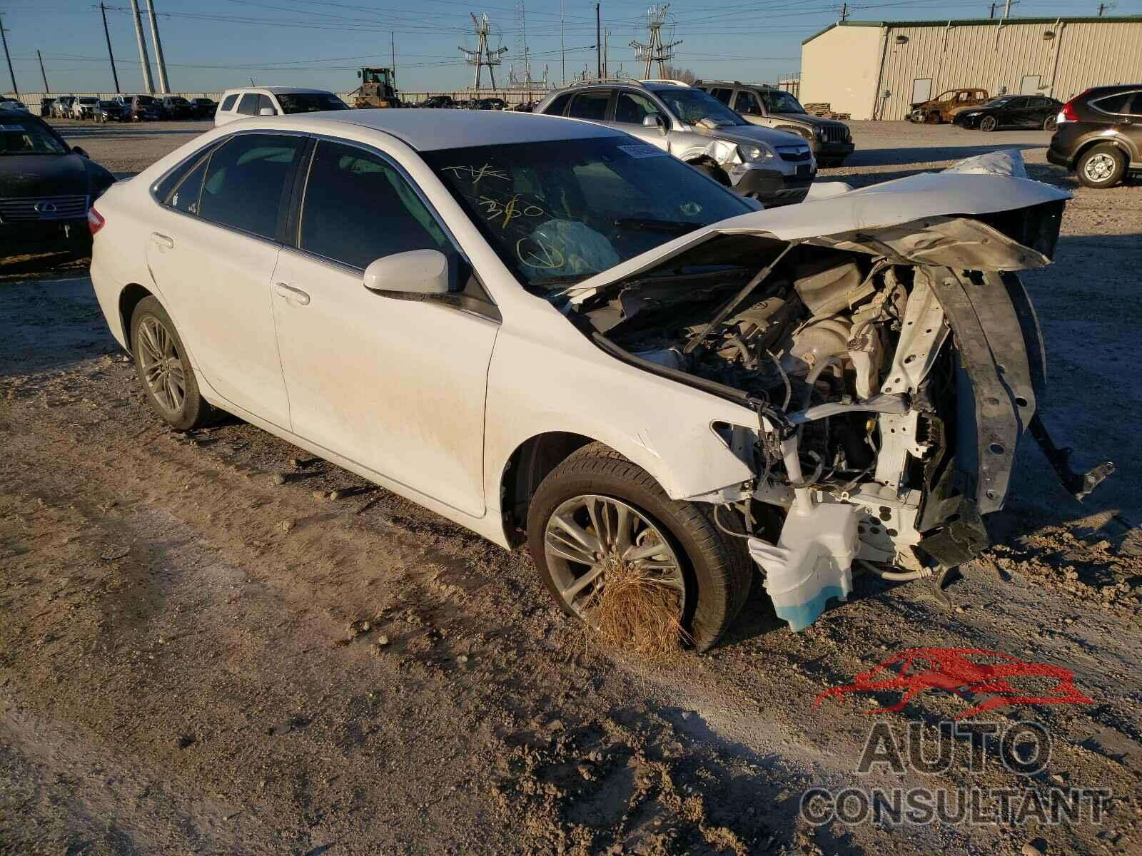 TOYOTA CAMRY 2017 - 4T1BF1FK2HU728568
