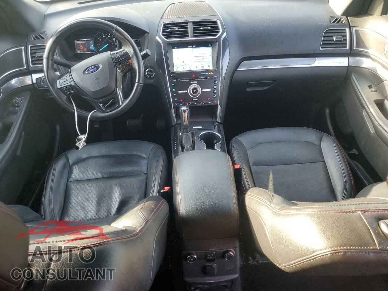 FORD EXPLORER 2018 - 1FM5K8GT4JGB13453