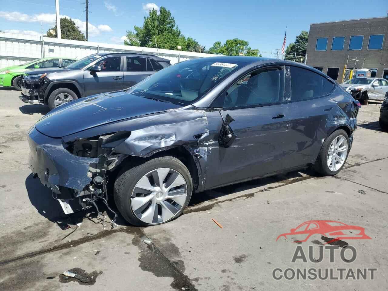TESLA MODEL Y 2023 - 7SAYGAEE6PF902630