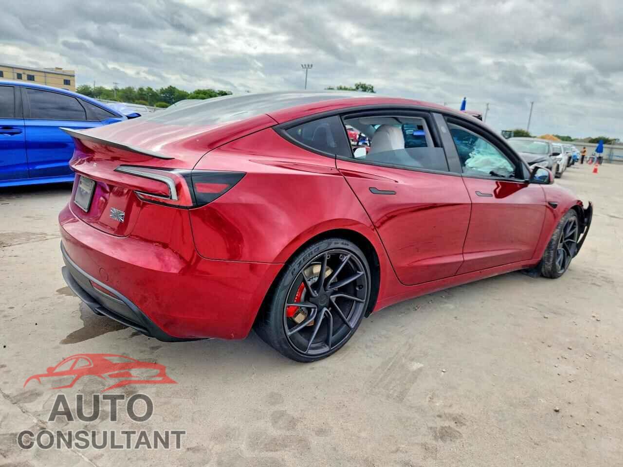 TESLA MODEL 3 2024 - 5YJ3E1ET5RF830219