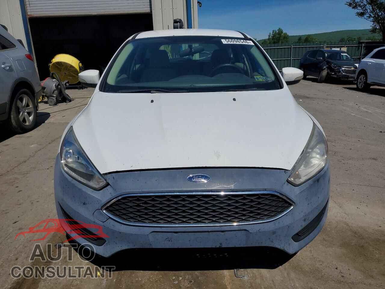 FORD FOCUS 2016 - 1FADP3K28GL392978
