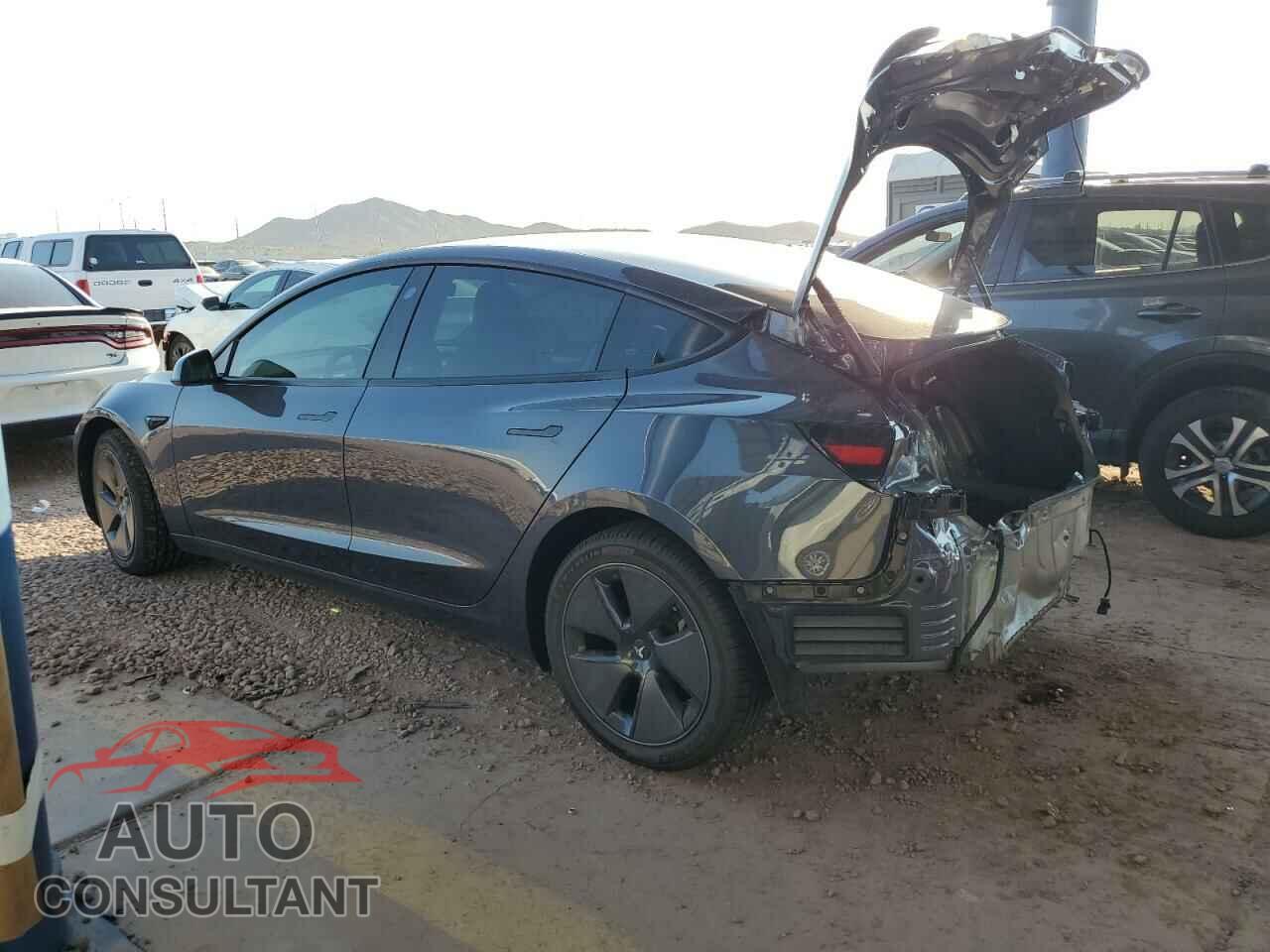 TESLA MODEL 3 2023 - 5YJ3E1EA3PF581320