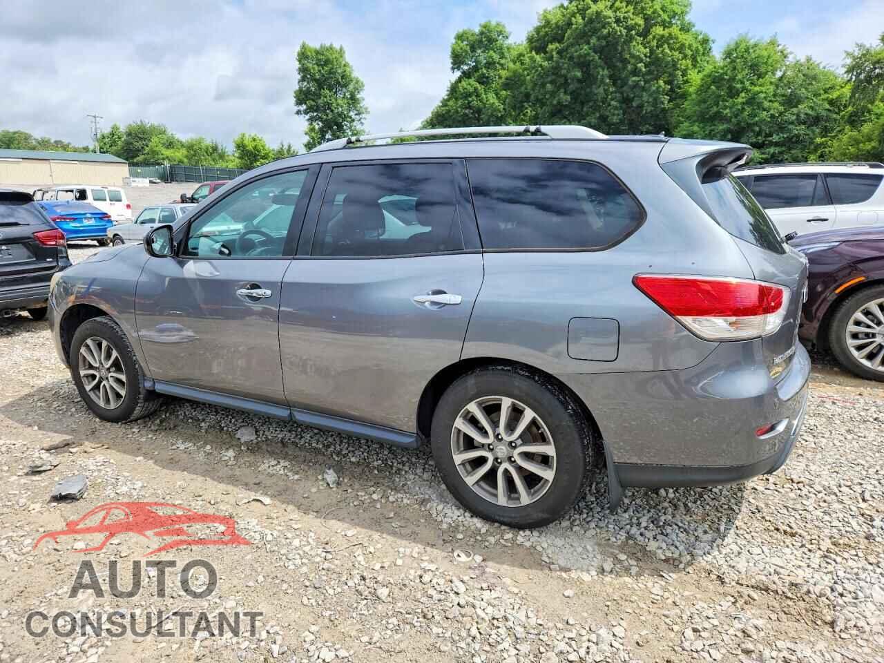 NISSAN PATHFINDER 2015 - 5N1AR2MN1FC677010