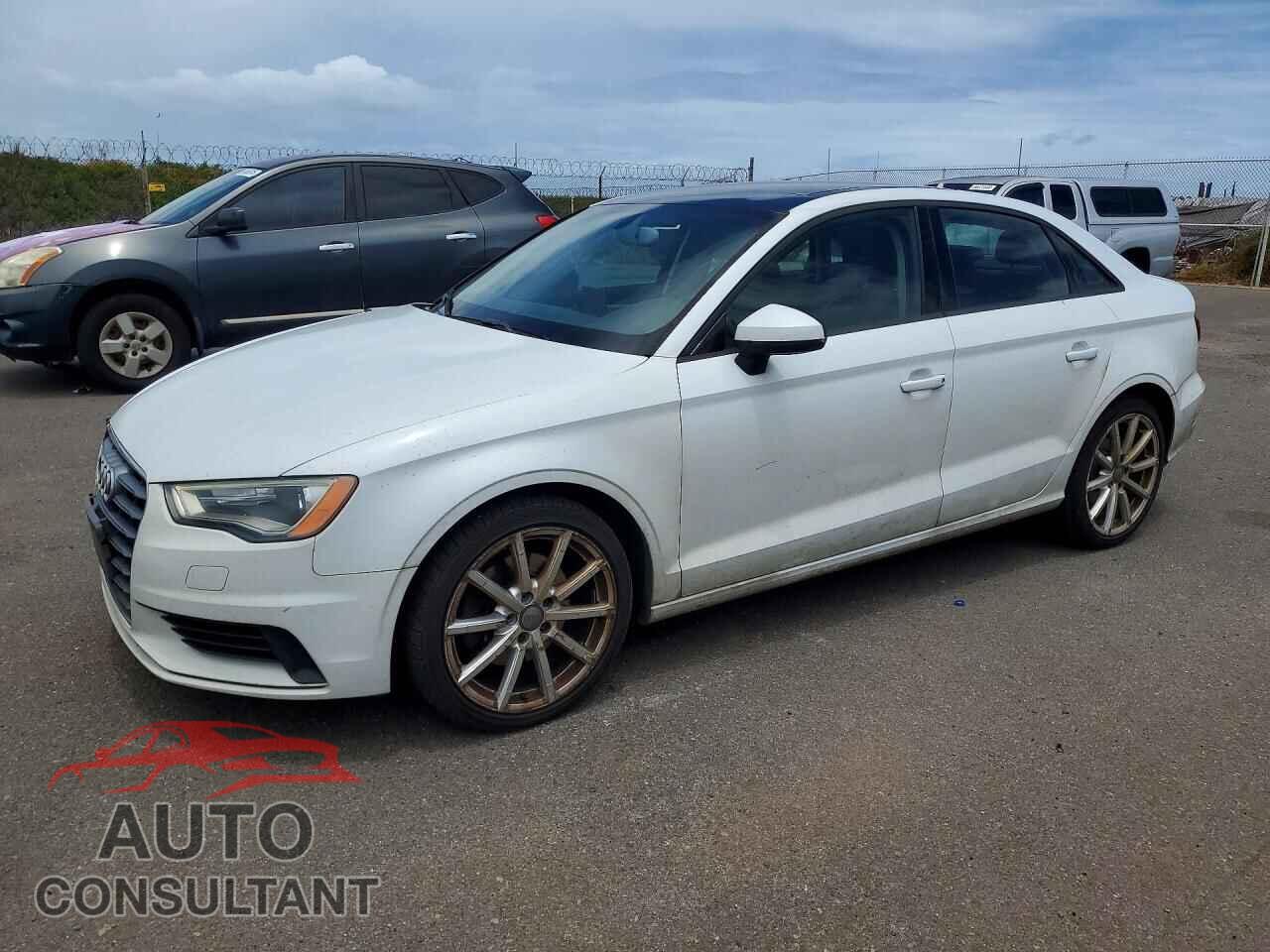 AUDI A3 2015 - WAUACGFF4F1106404