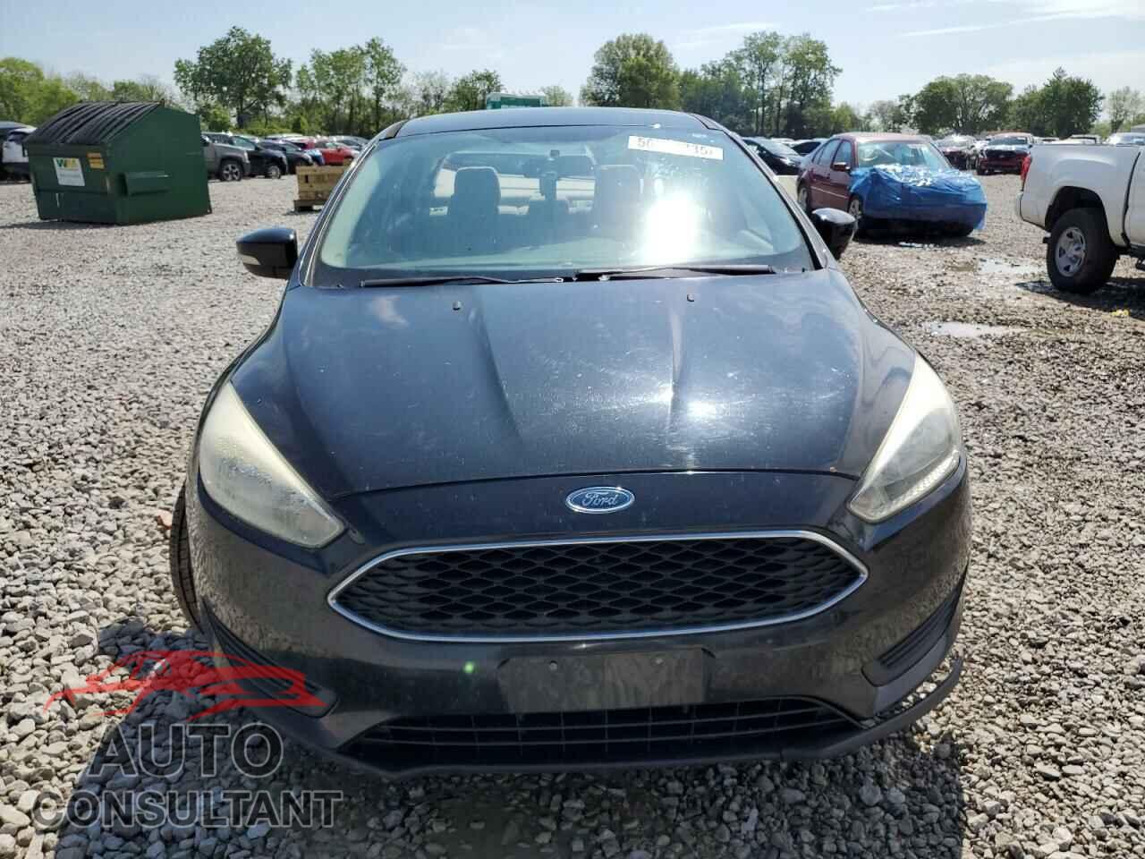 FORD FOCUS 2015 - 1FADP3F29FL229457