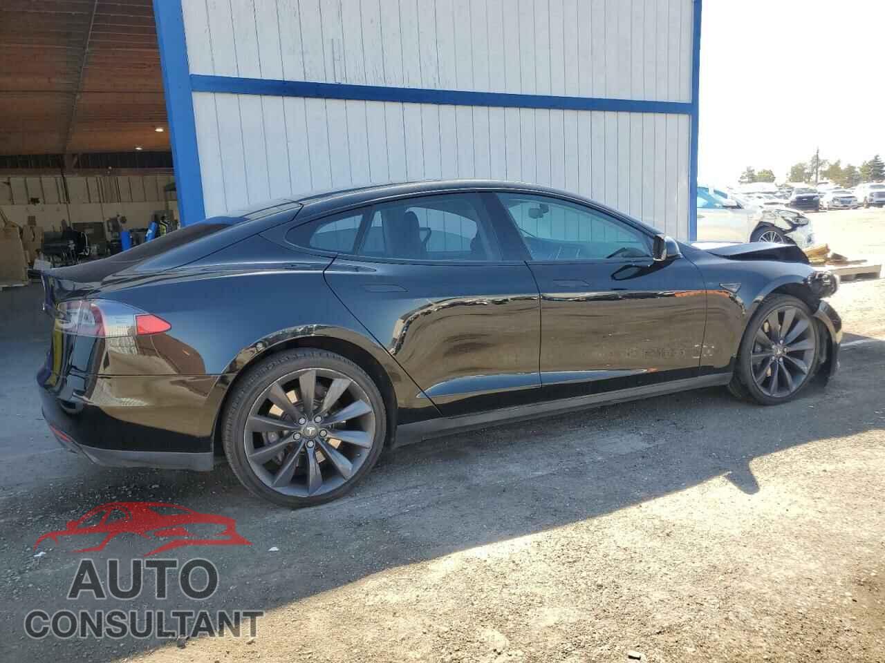 TESLA MODEL S 2014 - 5YJSA1H19EFP29924