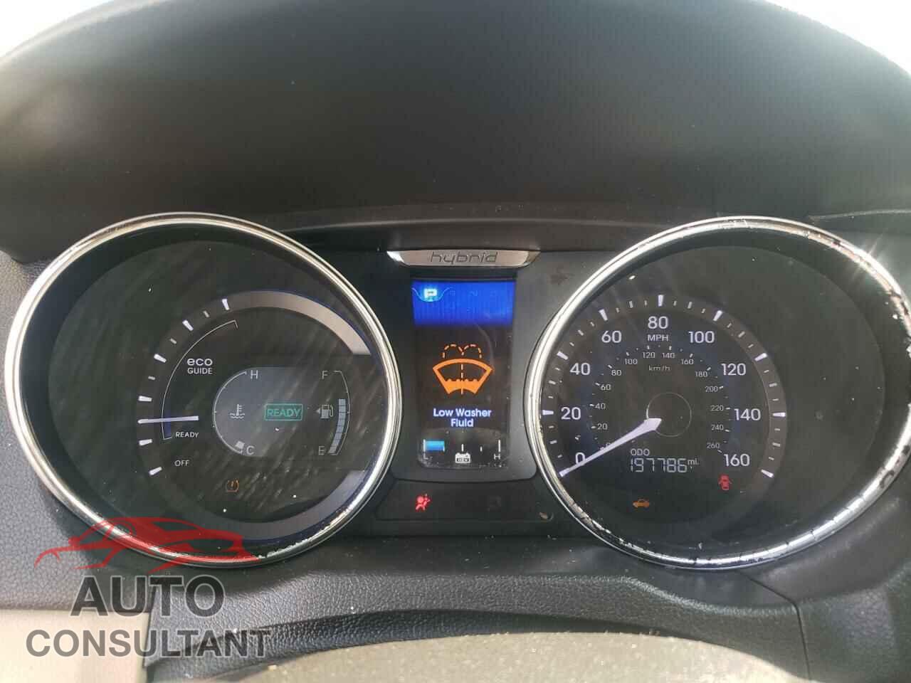 HYUNDAI SONATA 2015 - KMHEC4A44FA137088