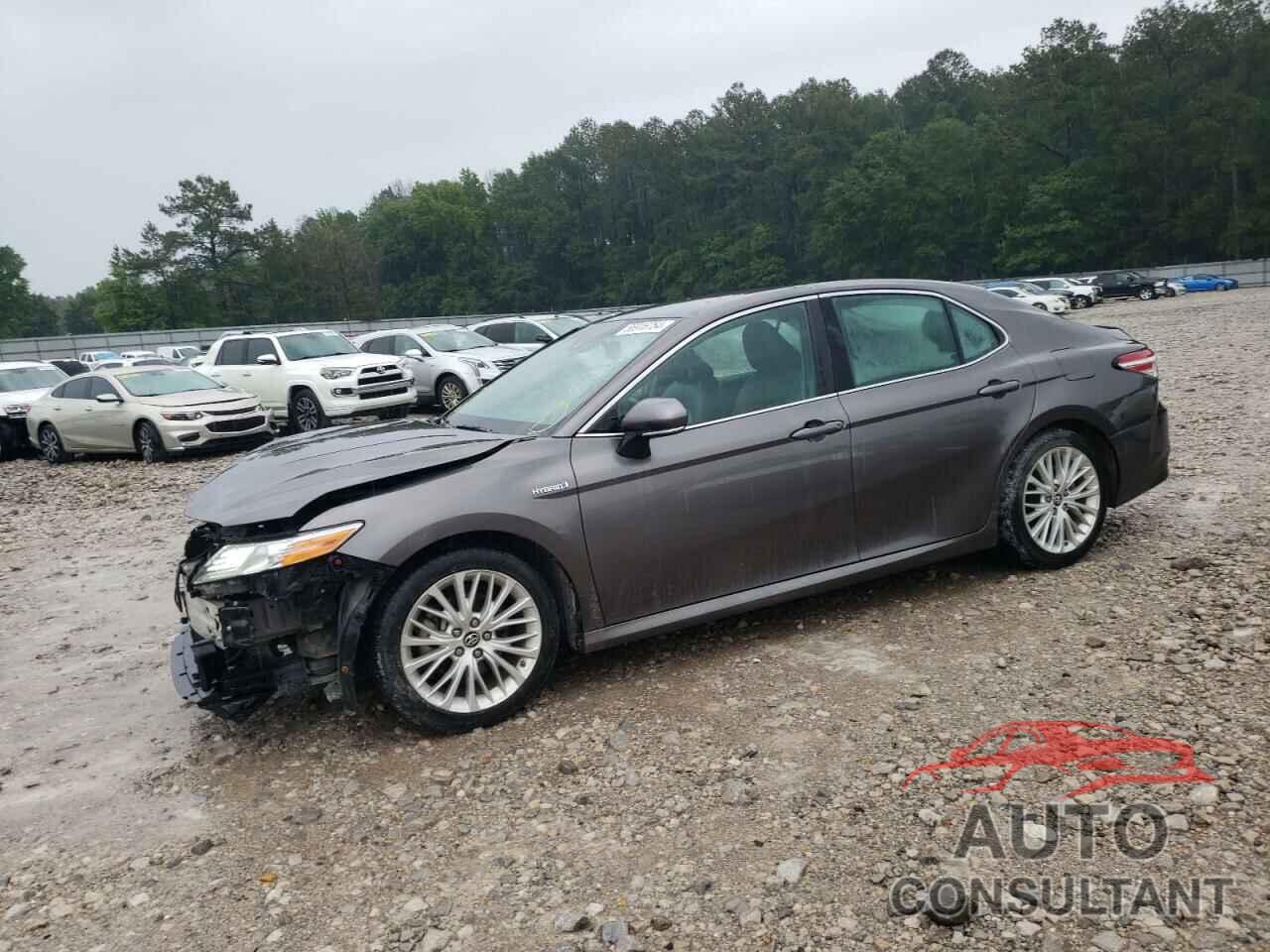 TOYOTA CAMRY 2018 - 4T1B21HK4JU003763