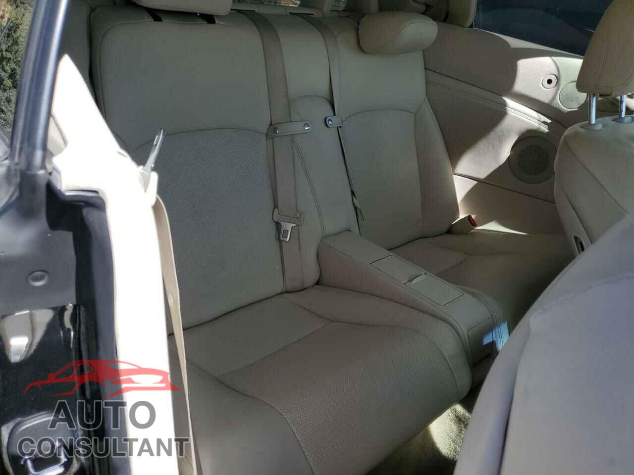 LEXUS IS 2010 - JTHFF2C20A2510581
