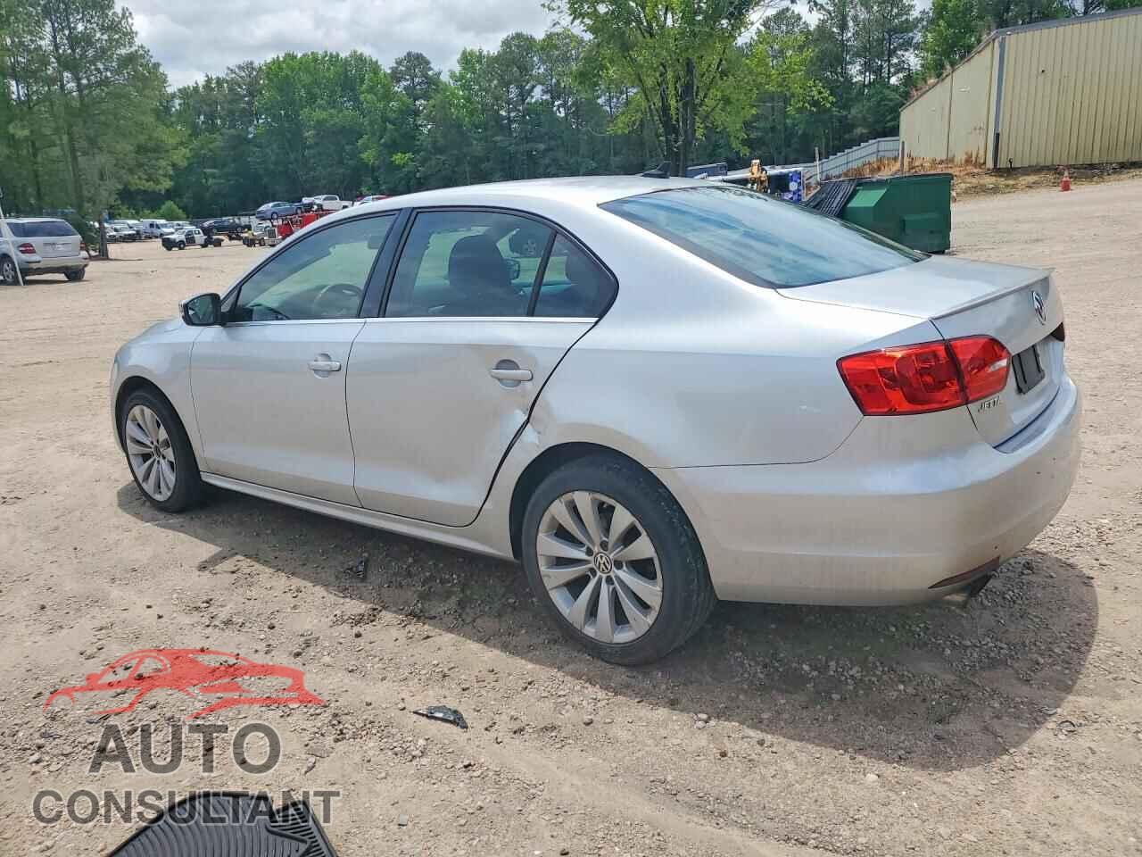 VOLKSWAGEN JETTA 2012 - 3VWLL7AJ4CM005351