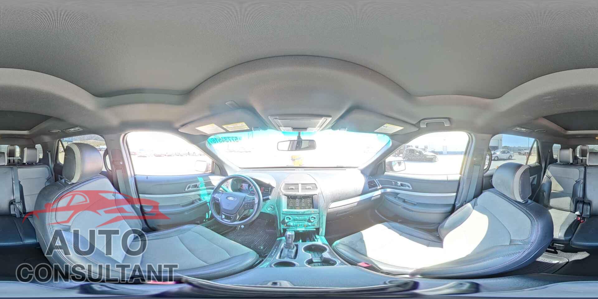 FORD EXPLORER 2017 - 1FM5K7D88HGA21329