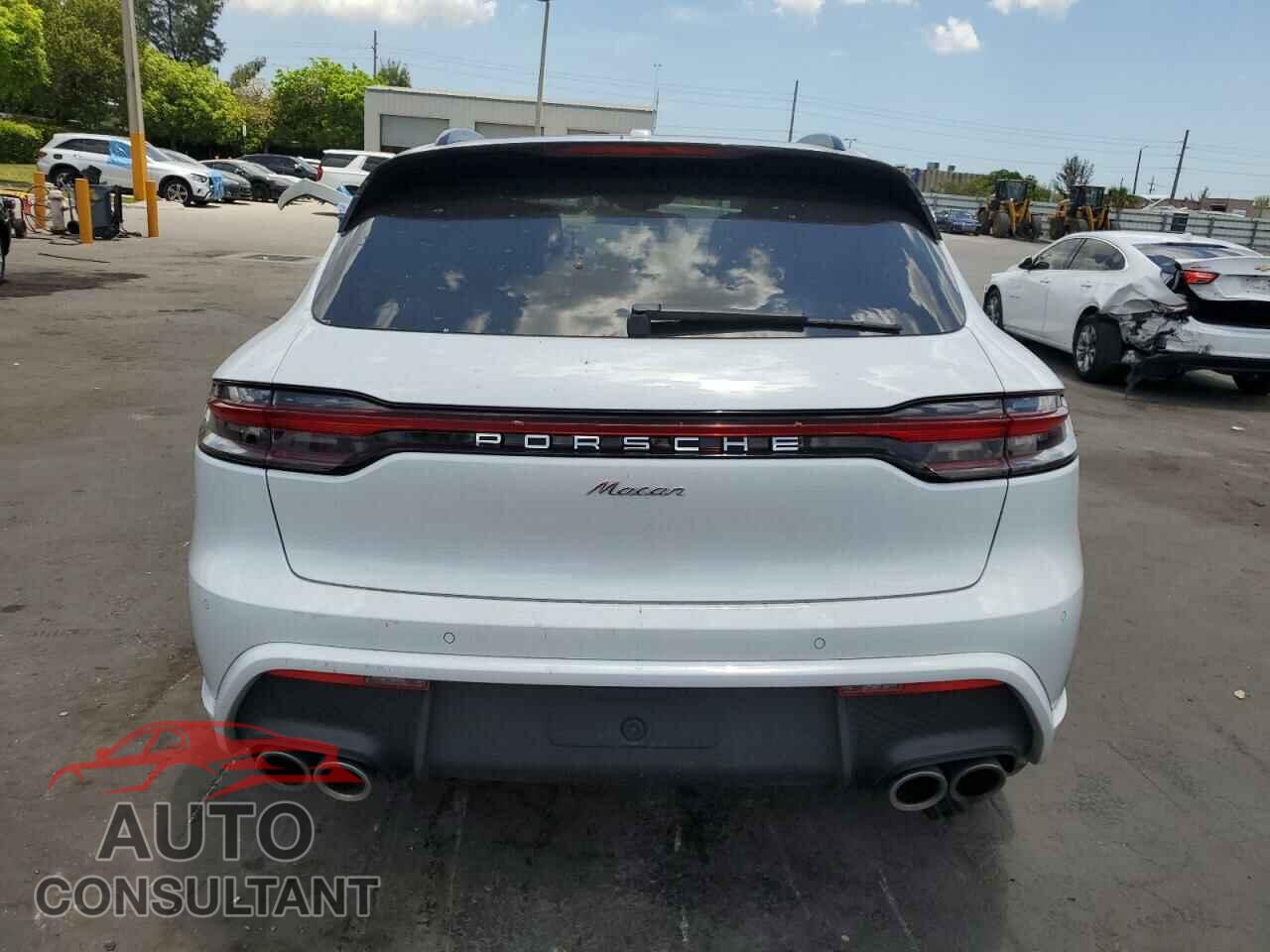 PORSCHE MACAN 2022 - WP1AA2A51NLB03679