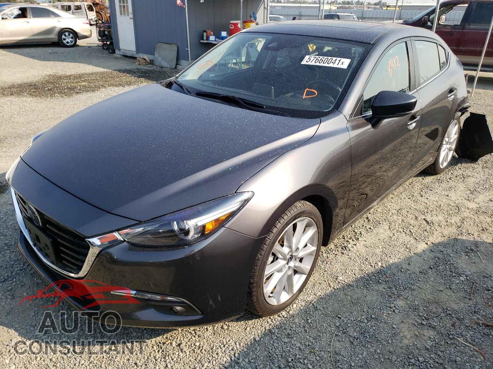 MAZDA 3 2017 - 3MZBN1W37HM128520