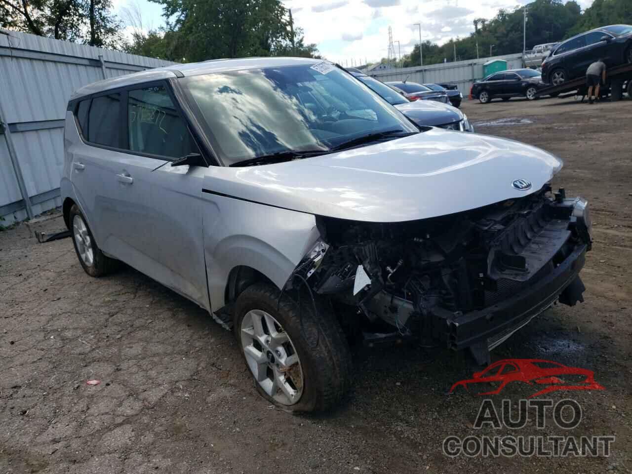 KIA SOUL 2020 - KNDJ23AU4L7006168