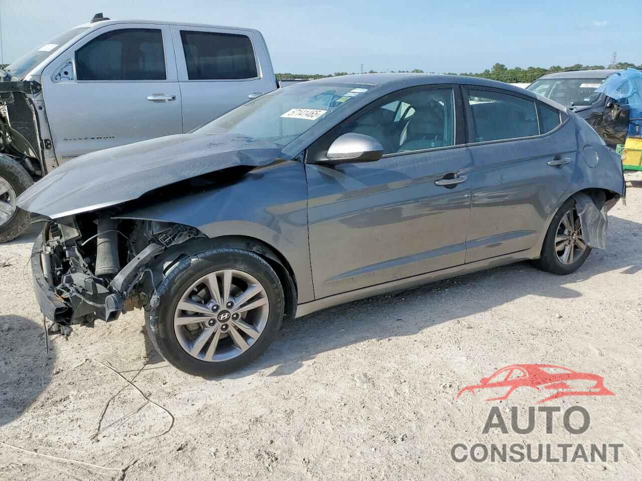 HYUNDAI ELANTRA 2018 - KMHD84LF6JU658543