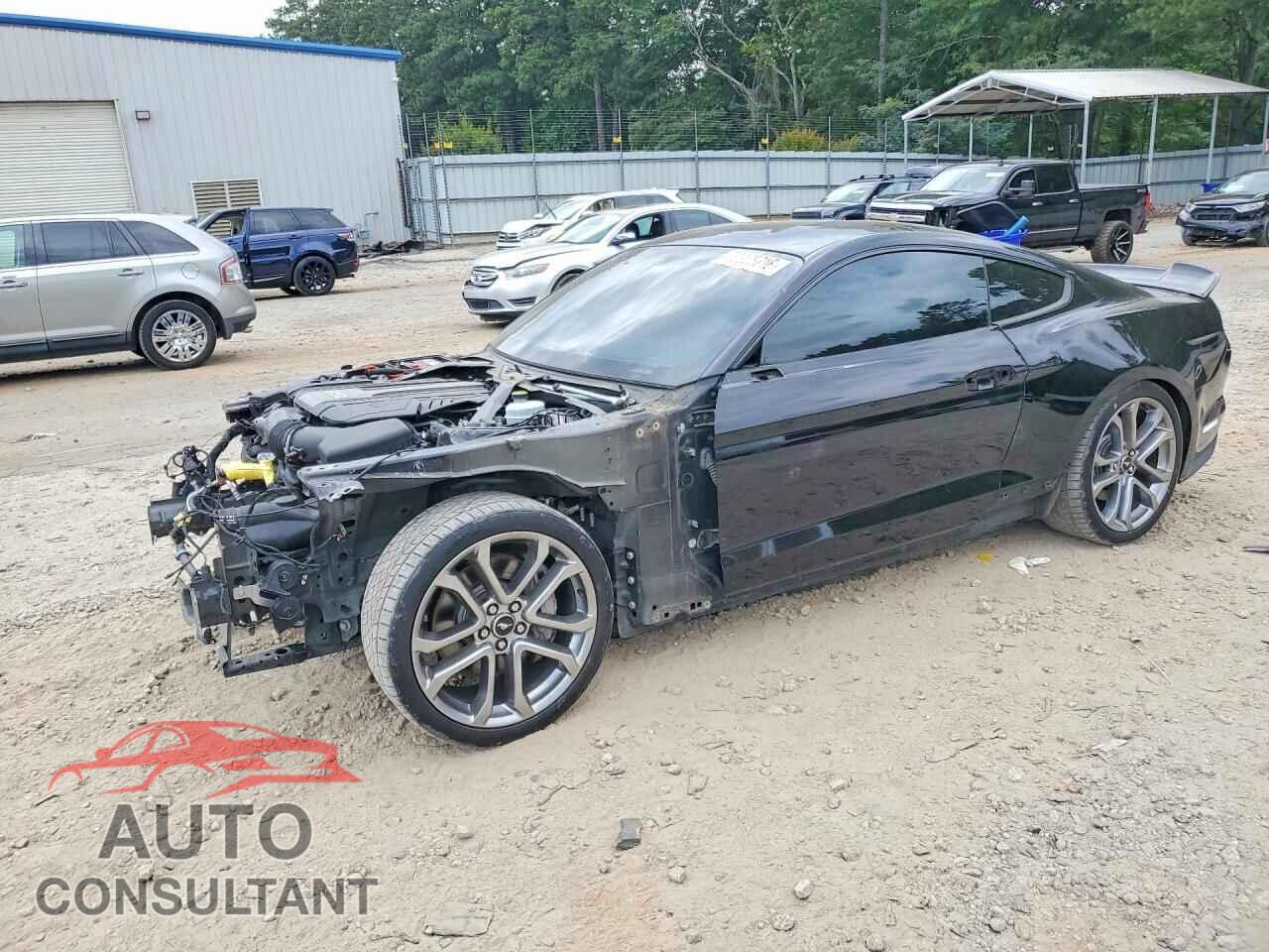FORD MUSTANG 2018 - 1FA6P8CF7J5117217