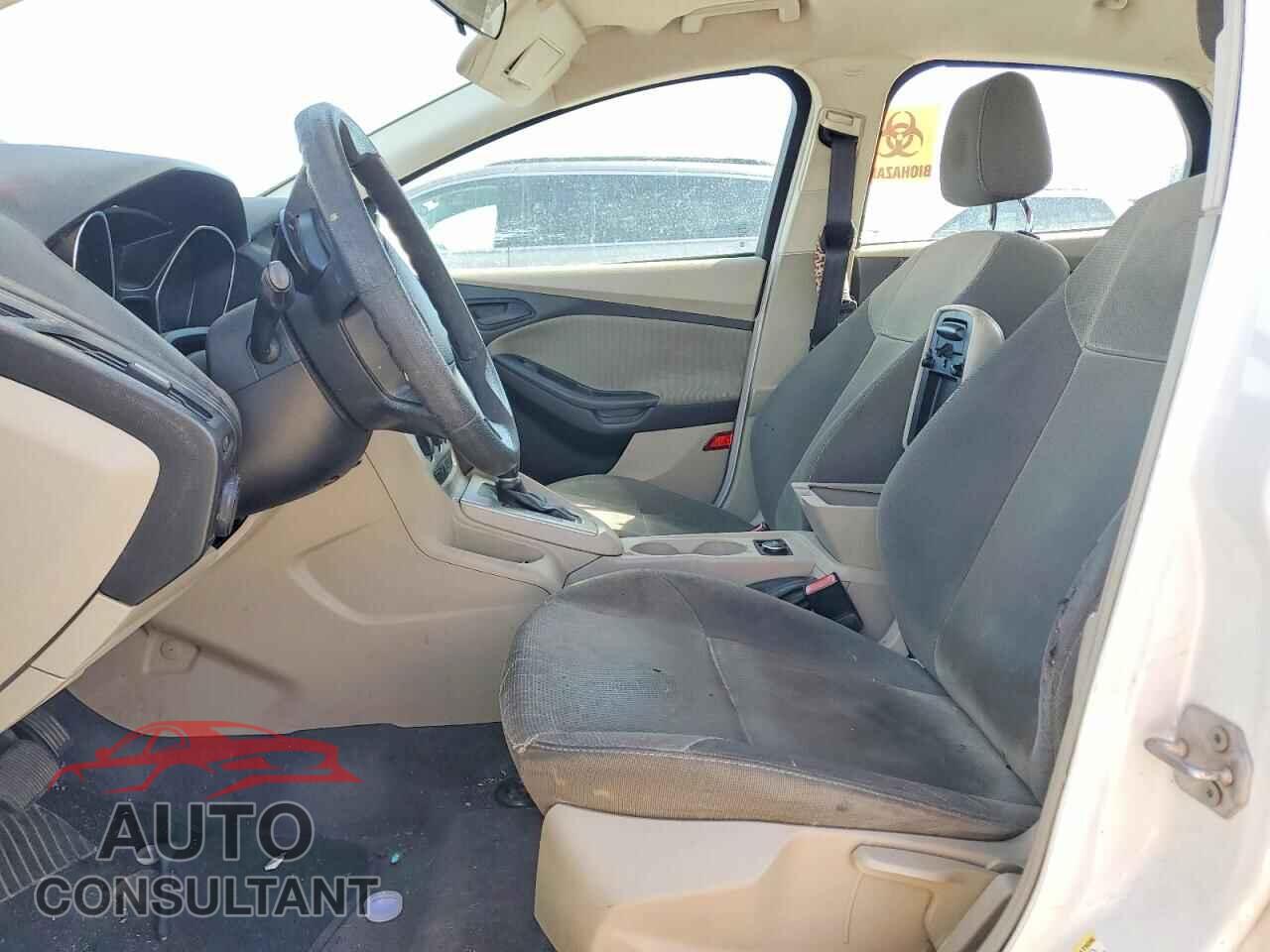 FORD FOCUS 2012 - 1FAHP3F23CL178664