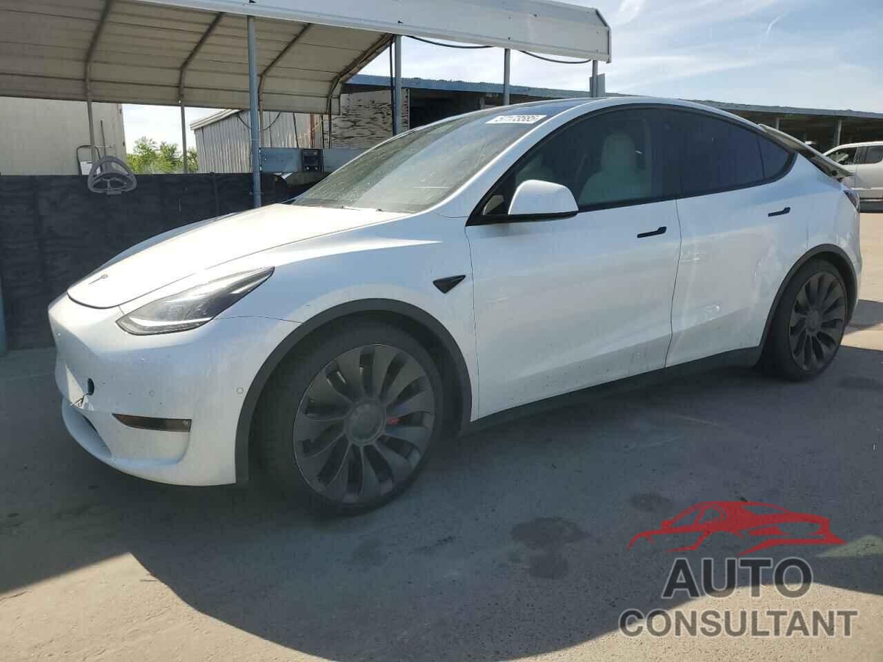 TESLA MODEL Y 2021 - 5YJYGDEF0MF196970