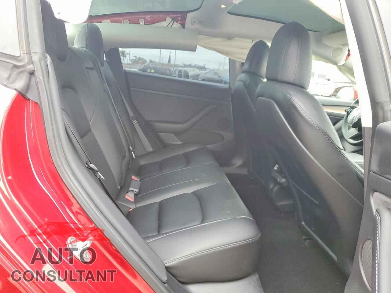 TESLA MODEL 3 2021 - 5YJ3E1EA3MF014584