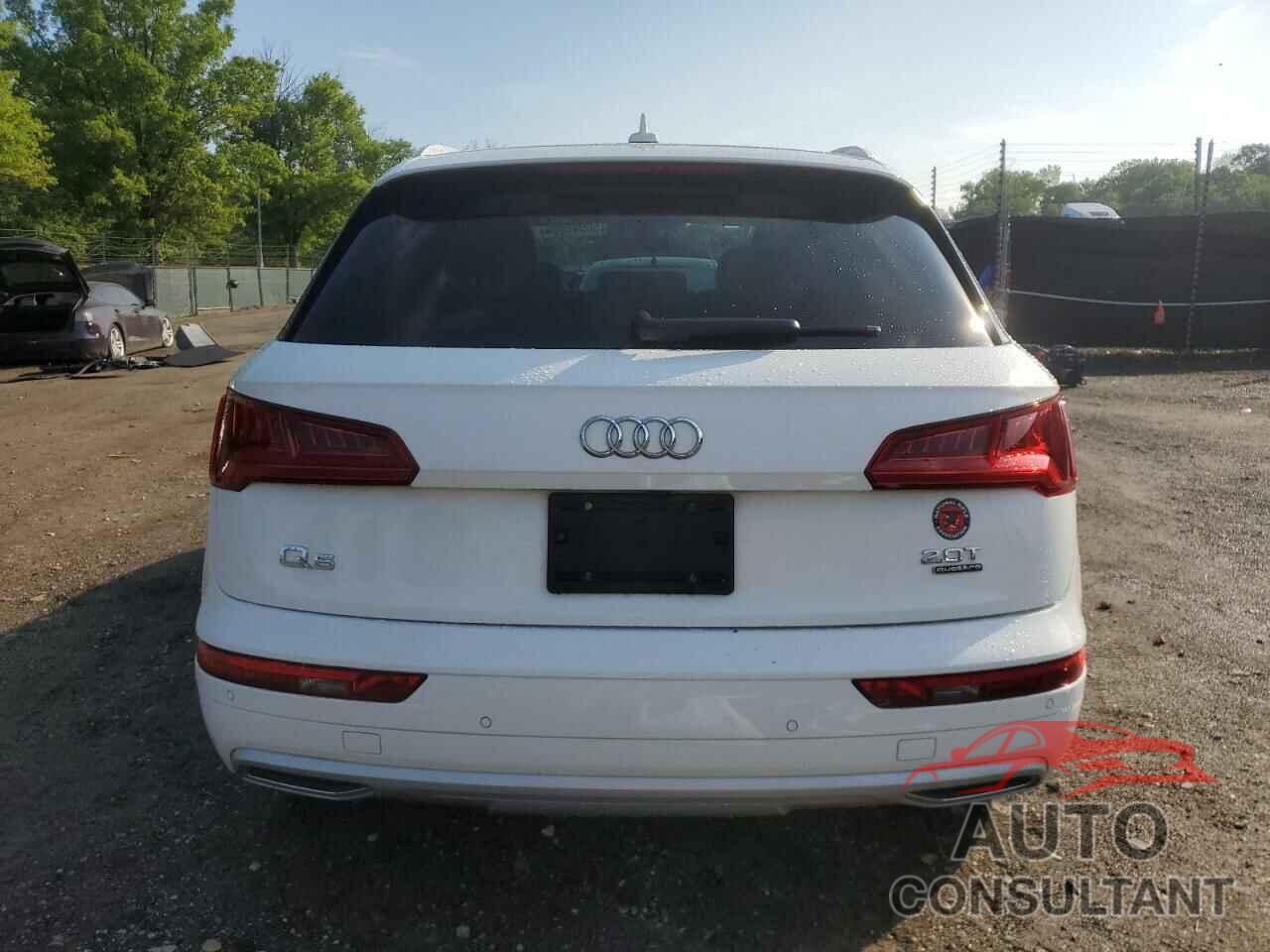 AUDI Q5 2018 - WA1BNAFY1J2066585