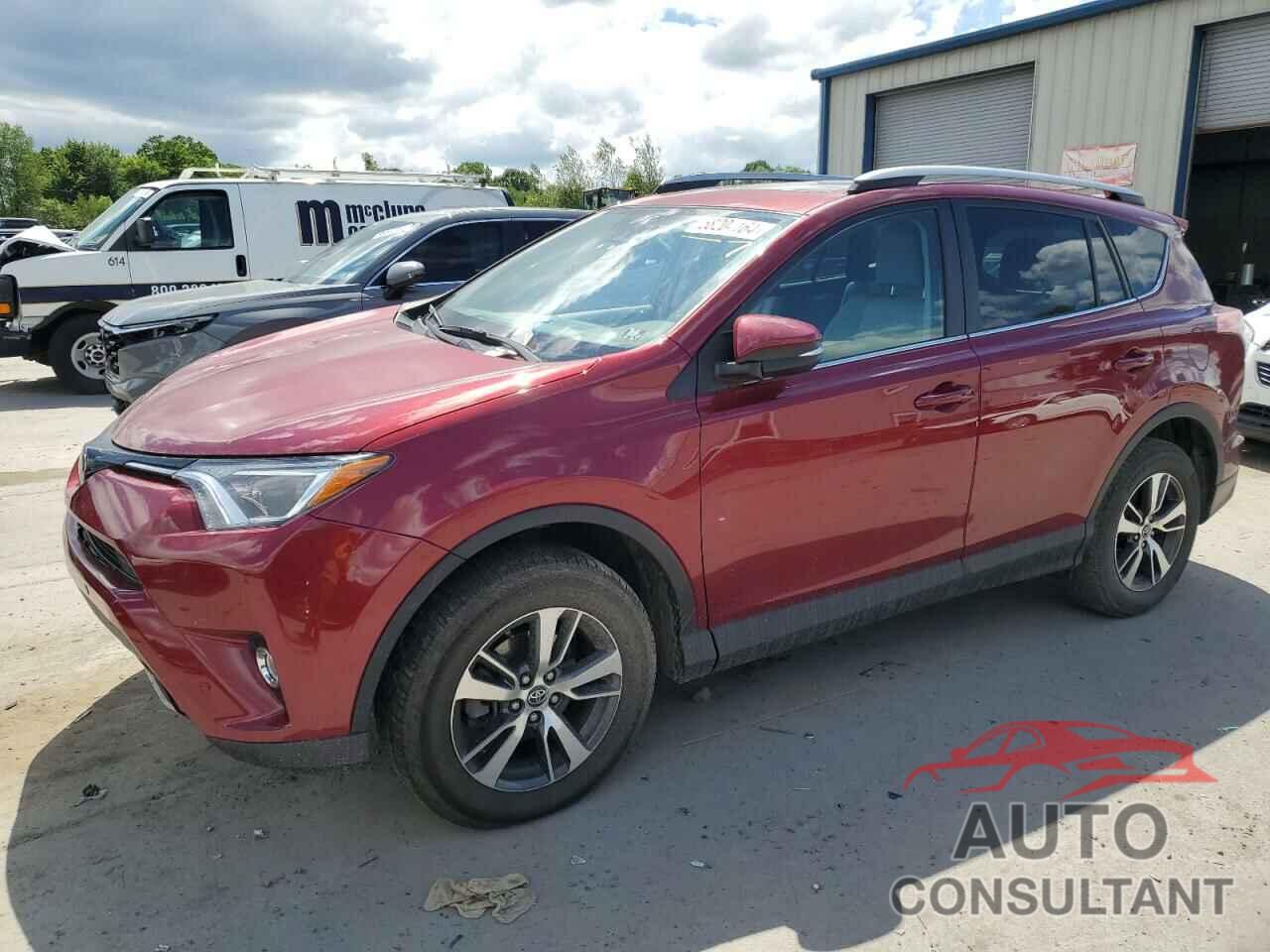 TOYOTA RAV4 2018 - 2T3RFREV6JW721631