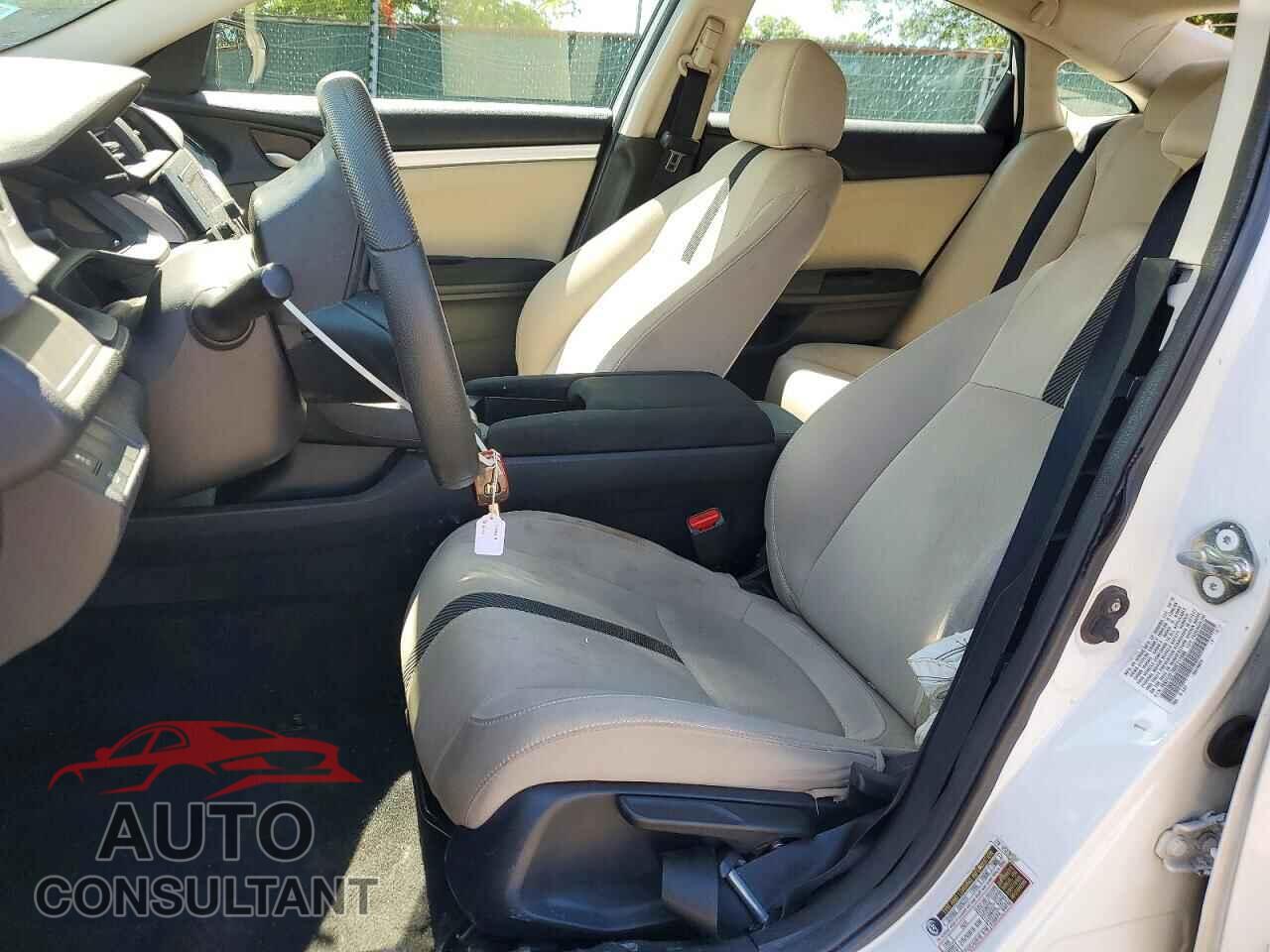 HONDA CIVIC 2017 - 19XFC2F78HE211886