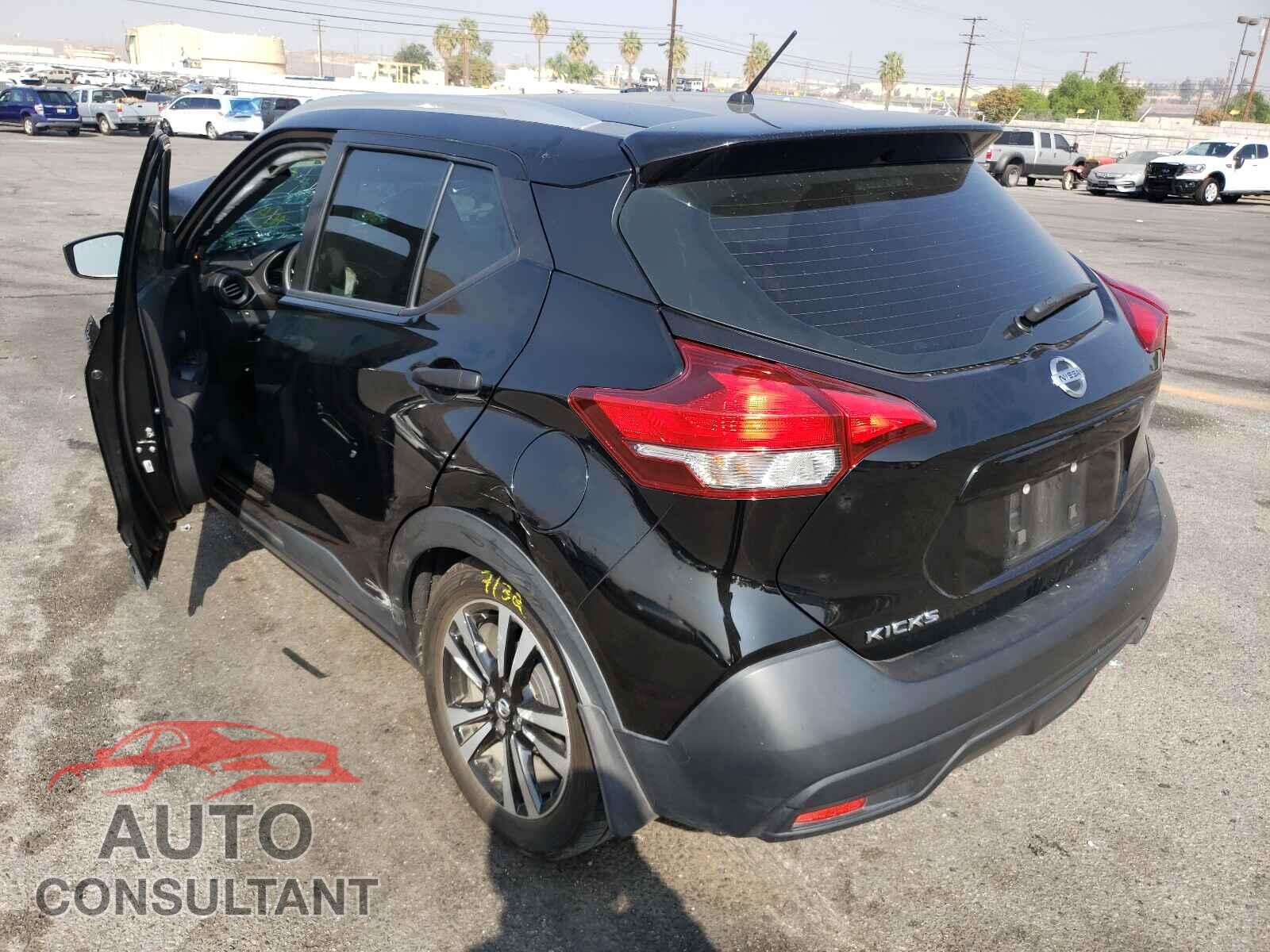 NISSAN KICKS 2019 - 3N1CP5CU3KL492360