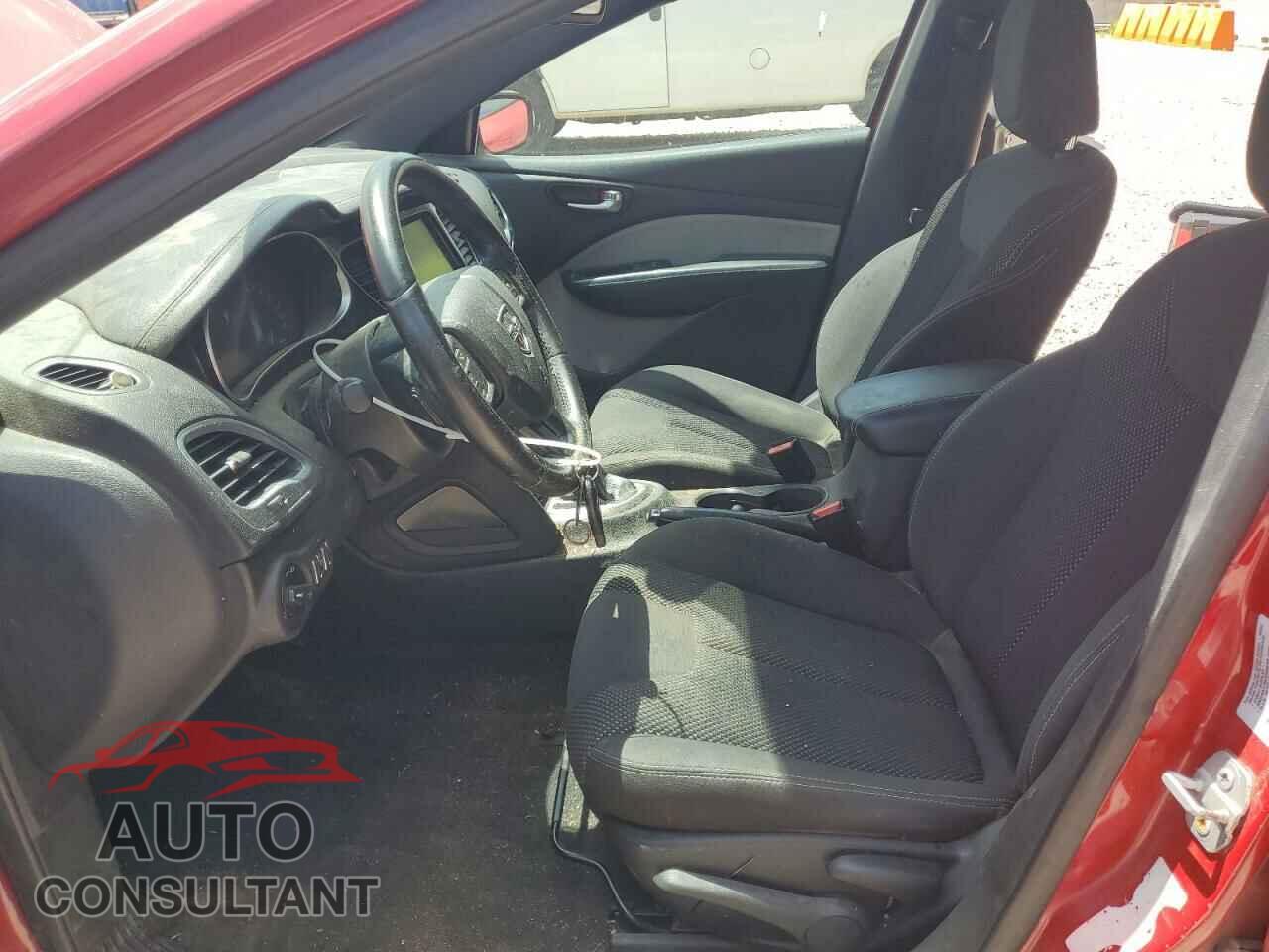 DODGE DART 2015 - 1C3CDFBB2FD421355