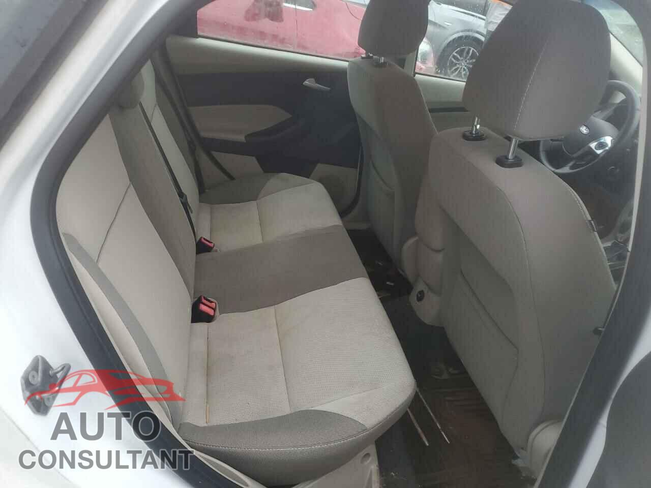 FORD FOCUS 2013 - 1FADP3F27DL244262