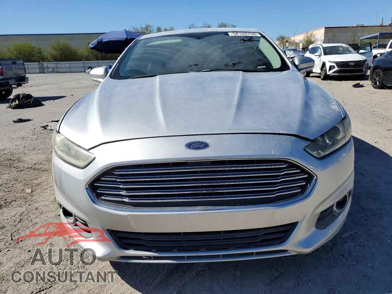 FORD FUSION 2013 - 3FA6P0LUXDR243542