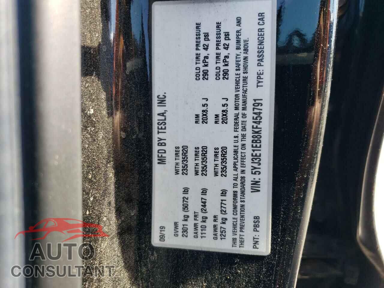 TESLA MODEL 3 2019 - 5YJ3E1EB8KF454791
