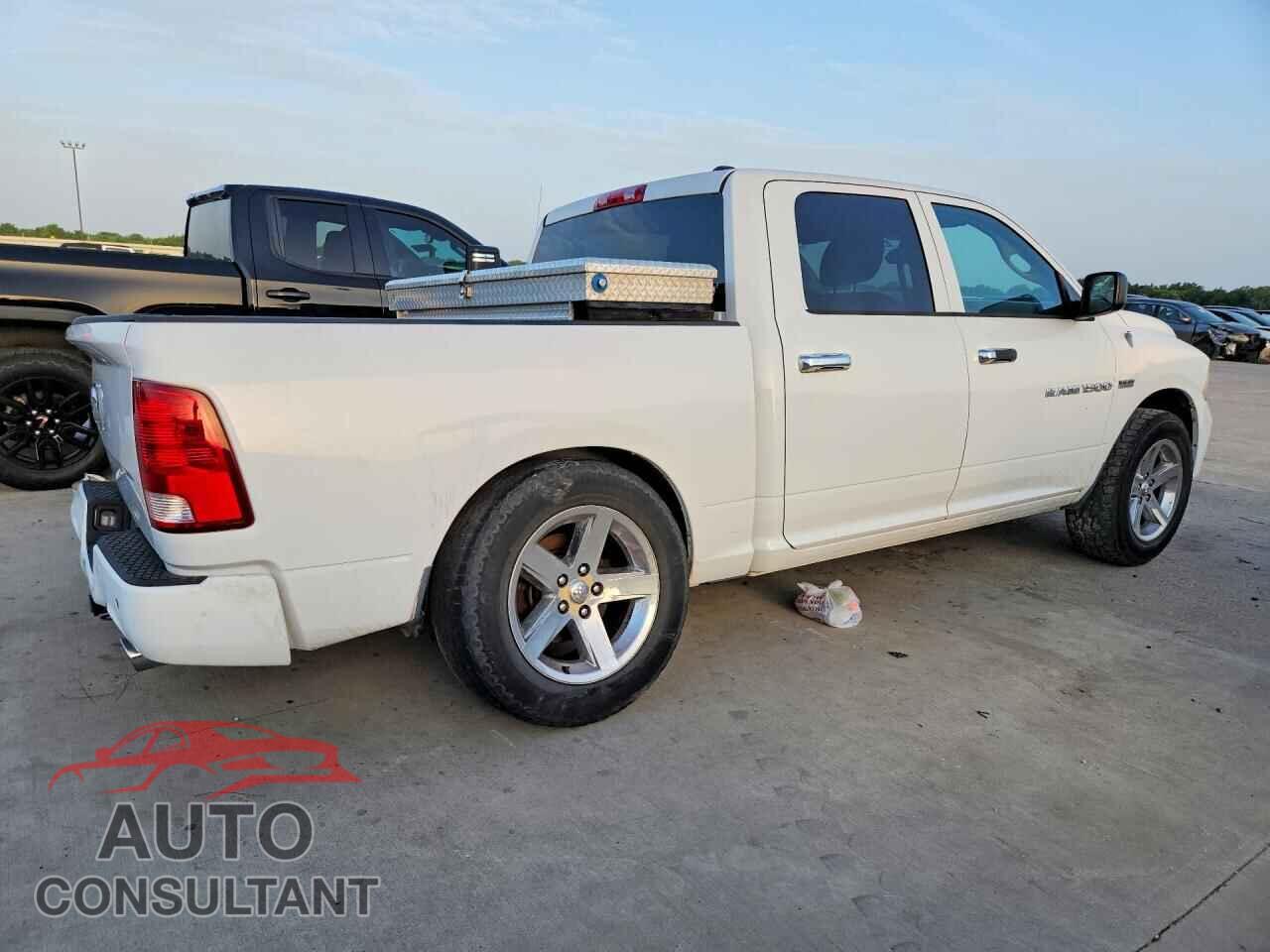 DODGE RAM 1500 2012 - 1C6RD6KT1CS201086