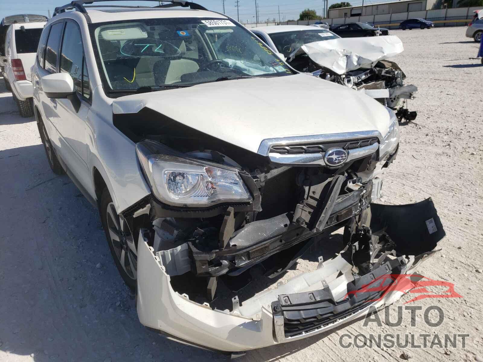 SUBARU FORESTER 2018 - JF2SJAGC8JH555617