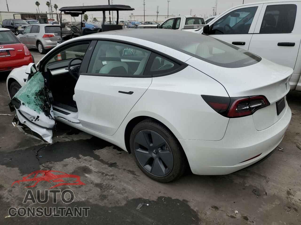 TESLA MODEL 3 2022 - 5YJ3E1EB5NF245366